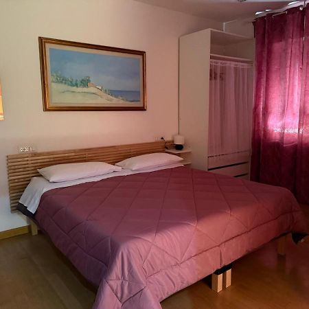 Appartamento Garbatella ローマ エクステリア 写真