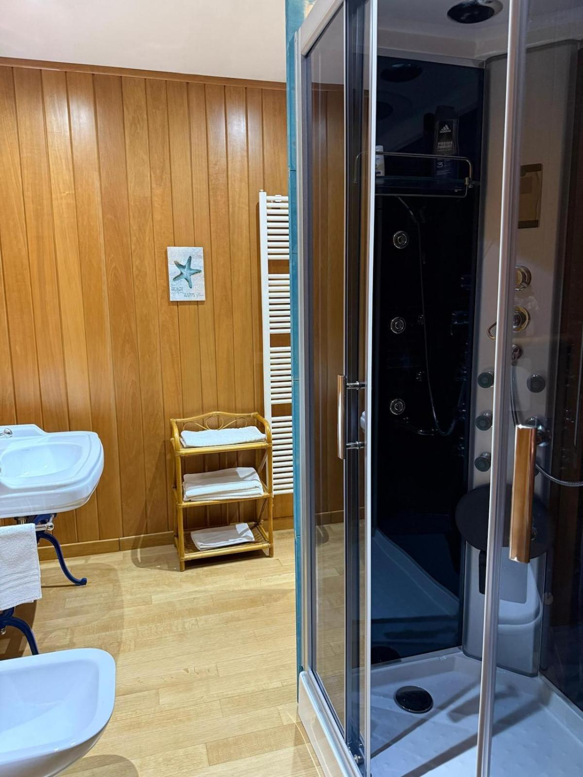 Appartamento Garbatella ローマ エクステリア 写真